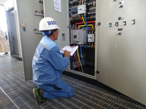 Inspección de tablero eléctrico